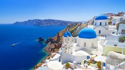 Oia Hotels