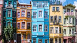 Find cheap flights from Dubai to Istanbul Ataturk Airport
