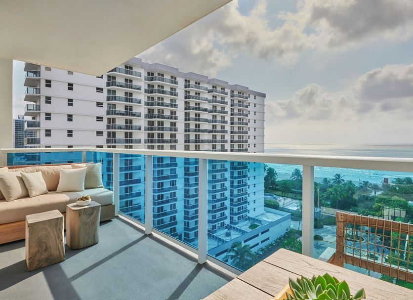 Balcony Photo