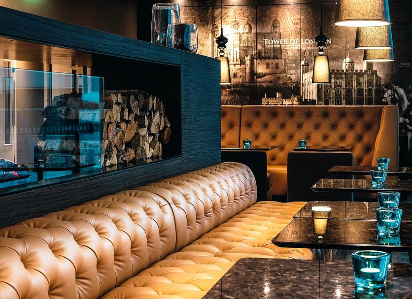 Bar Photo