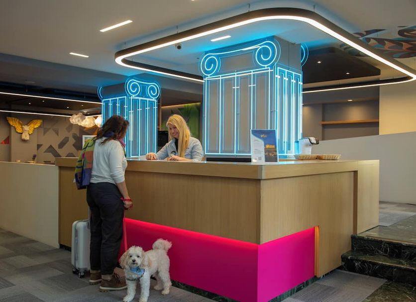 Front desk Photo