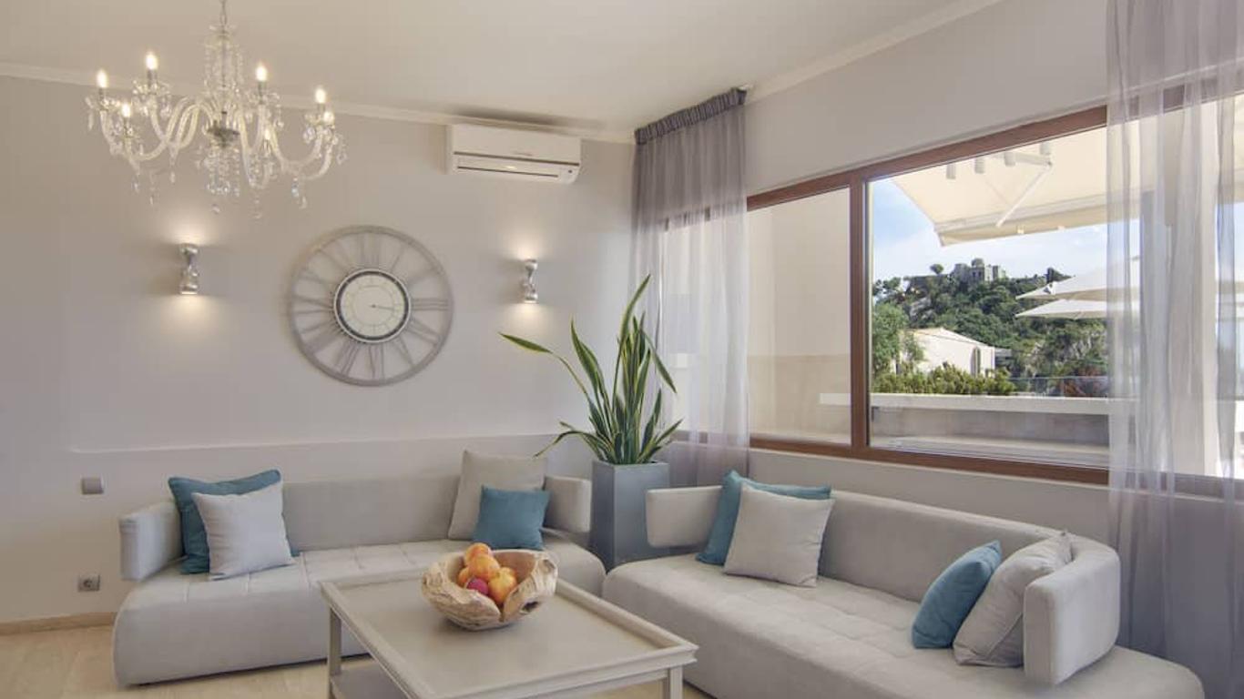 Valtos Beach Hotel