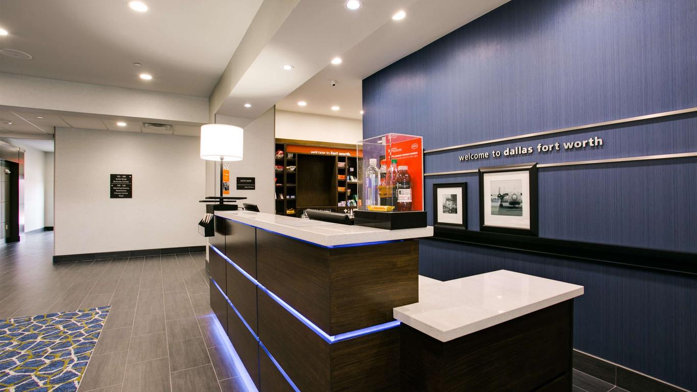 Hampton Inn & Suites Dallas/Ft. Worth Airport South