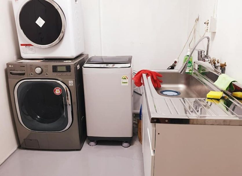 Laundry facility Photo