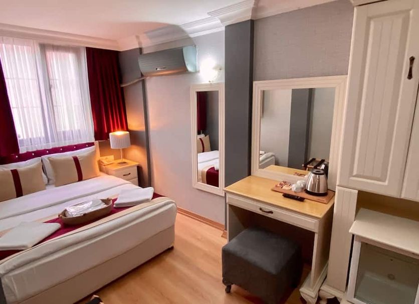 Bedroom Photo