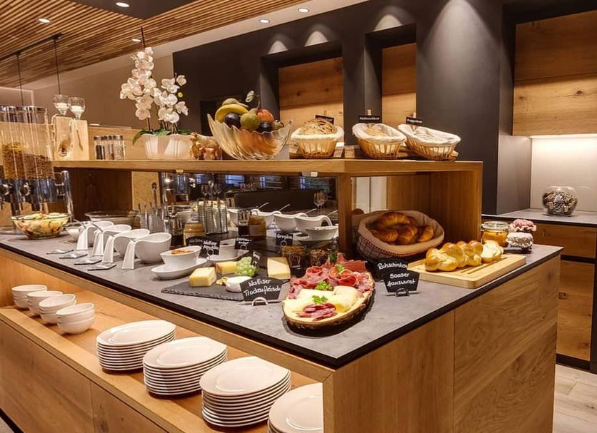 Buffet Photo