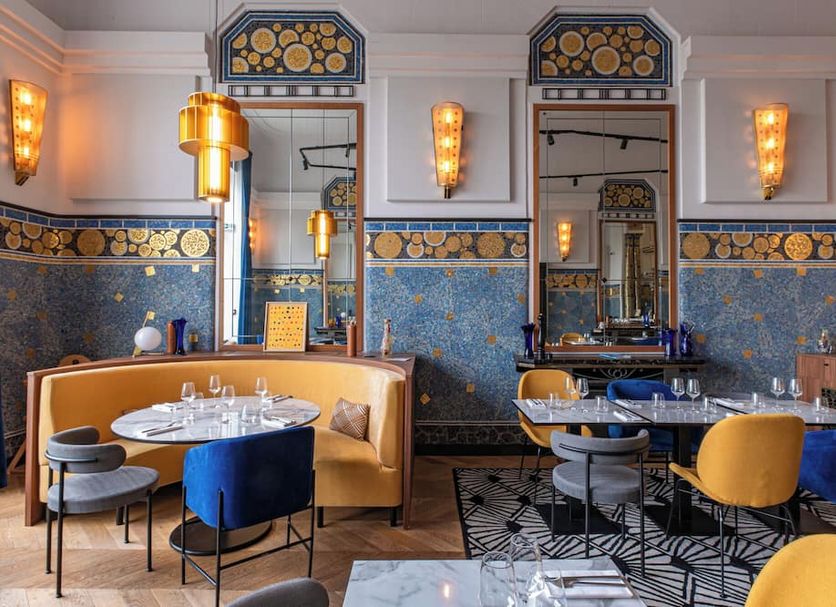 Restaurant Photo
