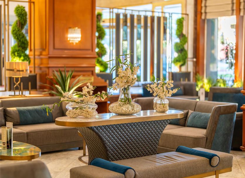 Lounge Photo
