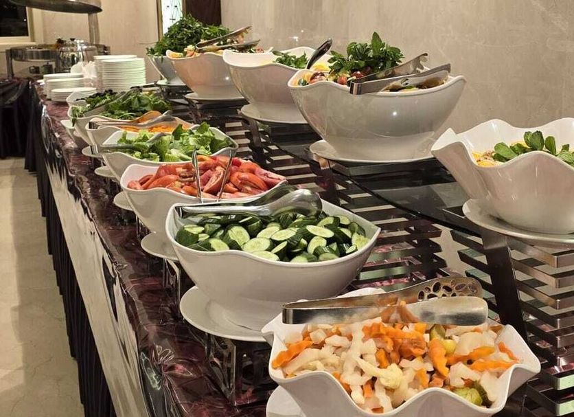 Buffet Photo