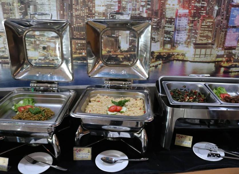 Buffet Photo