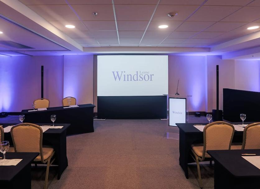 Conference room Photo