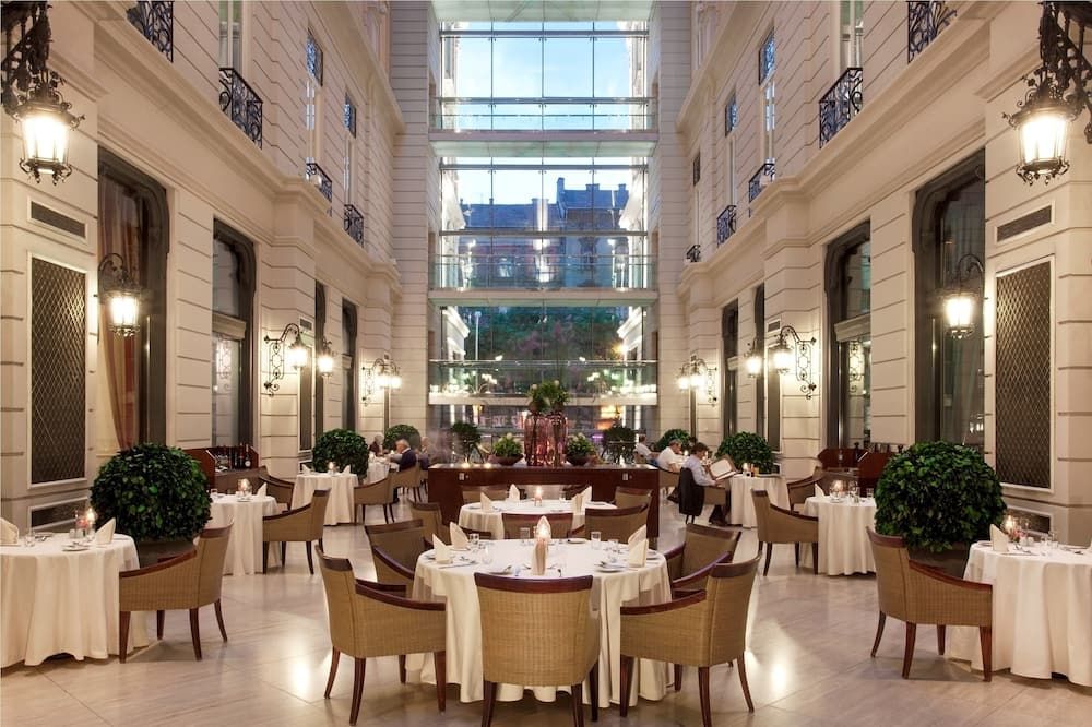 Banquet hall