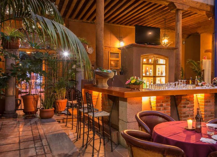 Bar Photo