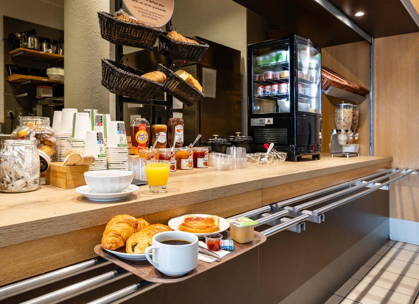 Buffet Photo