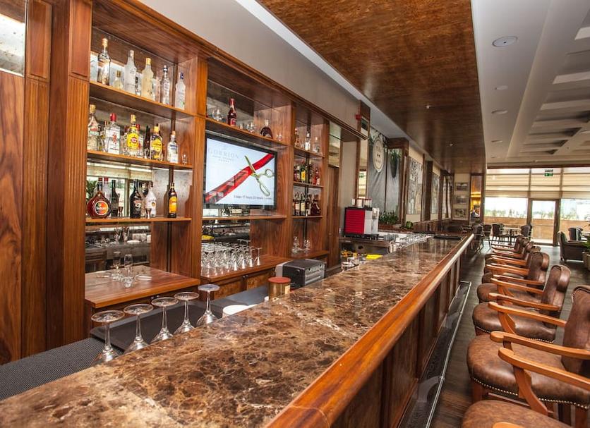 Bar Photo
