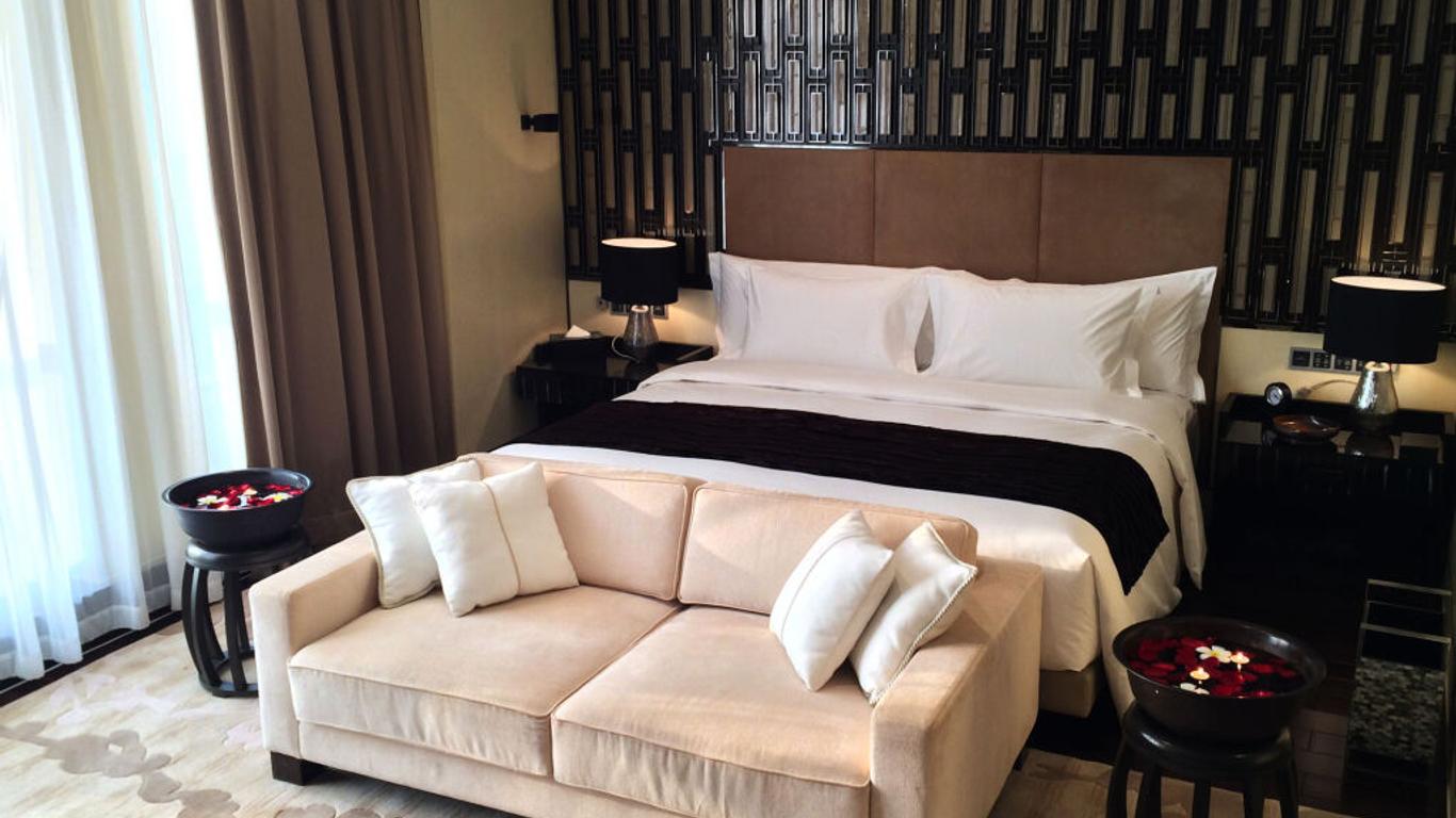 Banyan Tree Tianjin Riverside