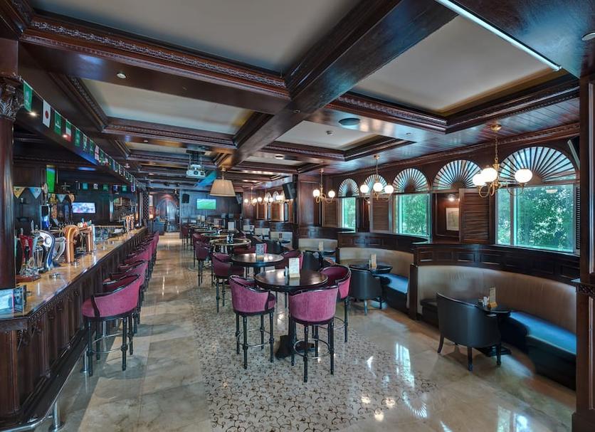 Bar Photo