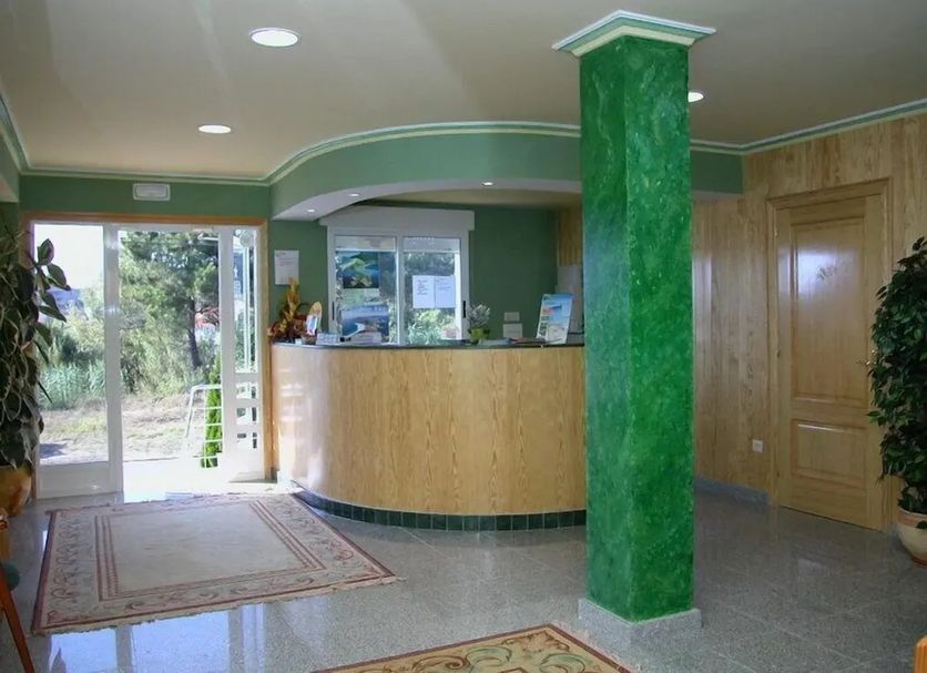 Front desk Photo